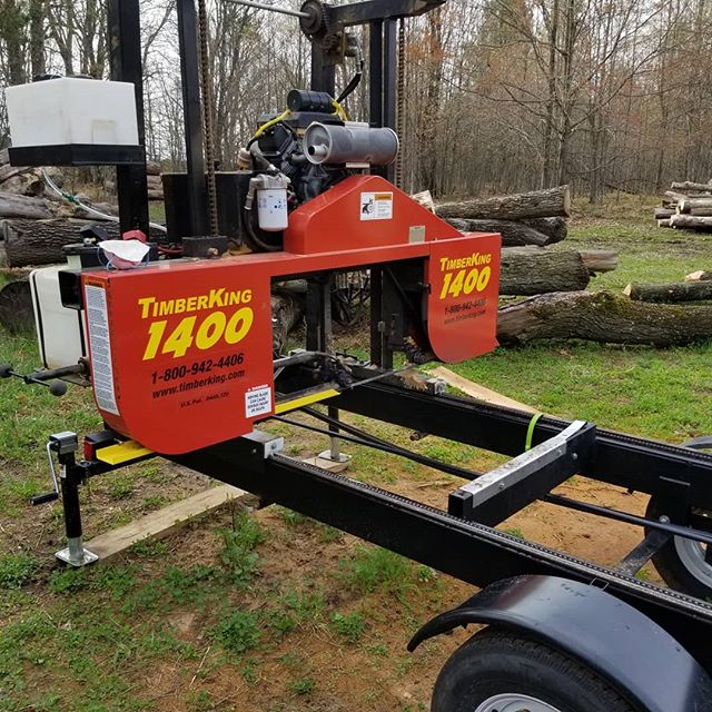 Time to make the sawdust...#sawmill #diy #woodworking #makersgonnamake #lumber